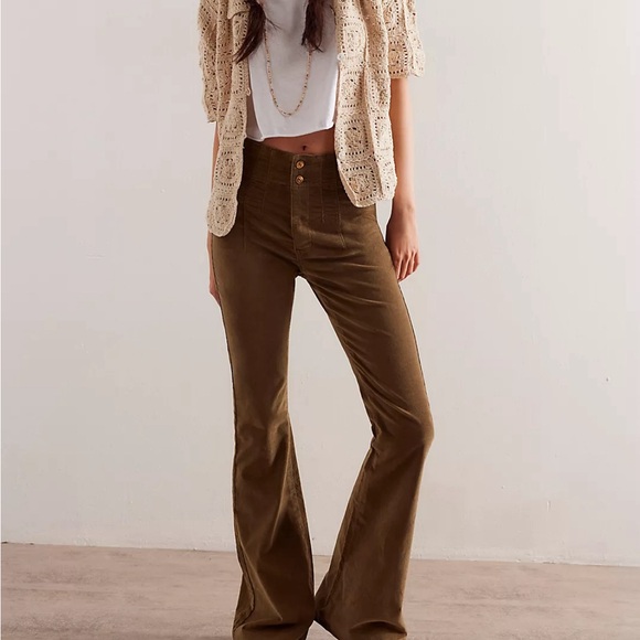 We The Free Jayde Cord Flare Jeans - Picture 7 of 9